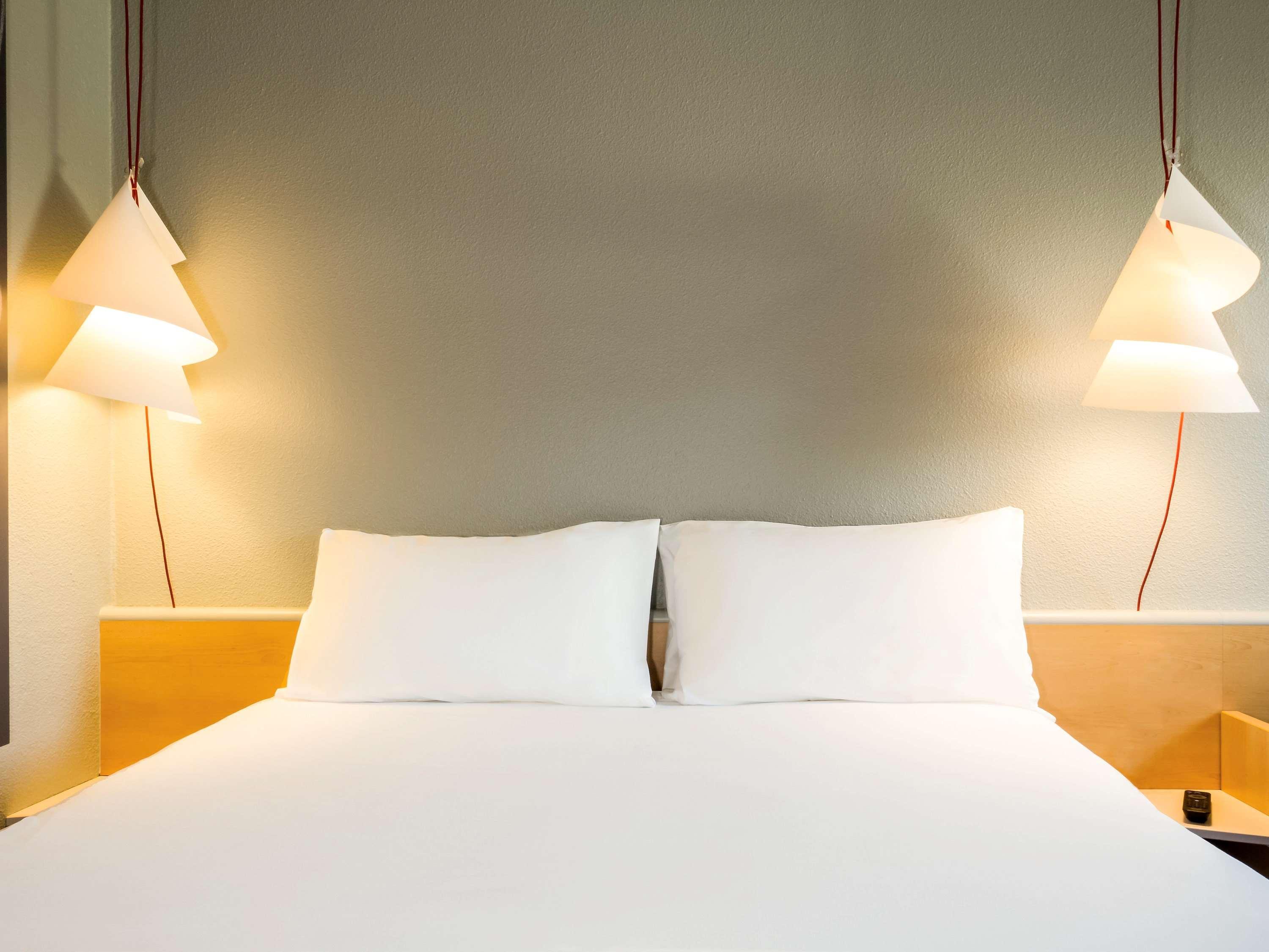 Hotel Ibis Porto Sao Joao Bagian luar foto