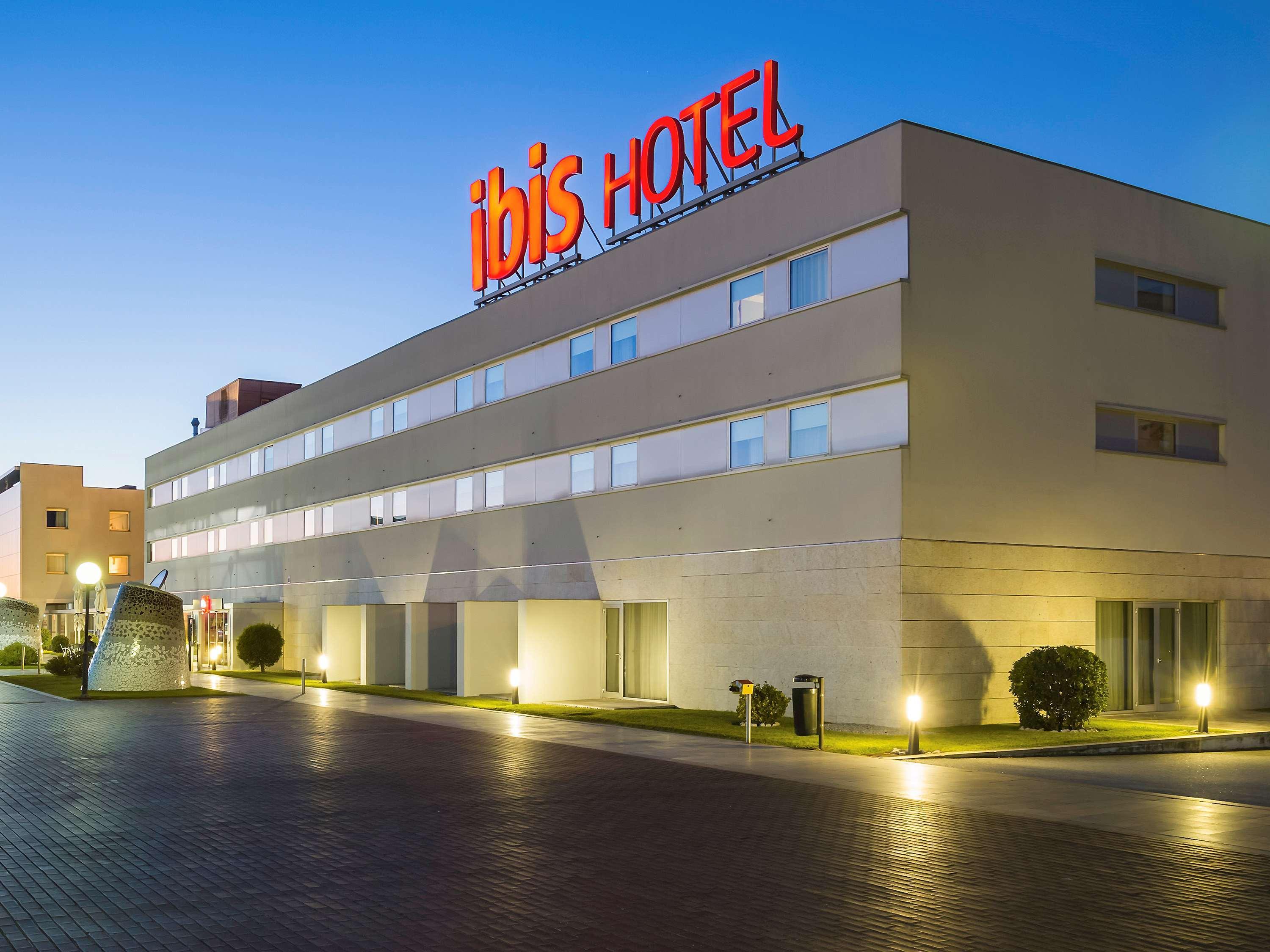 Hotel Ibis Porto Sao Joao Bagian luar foto