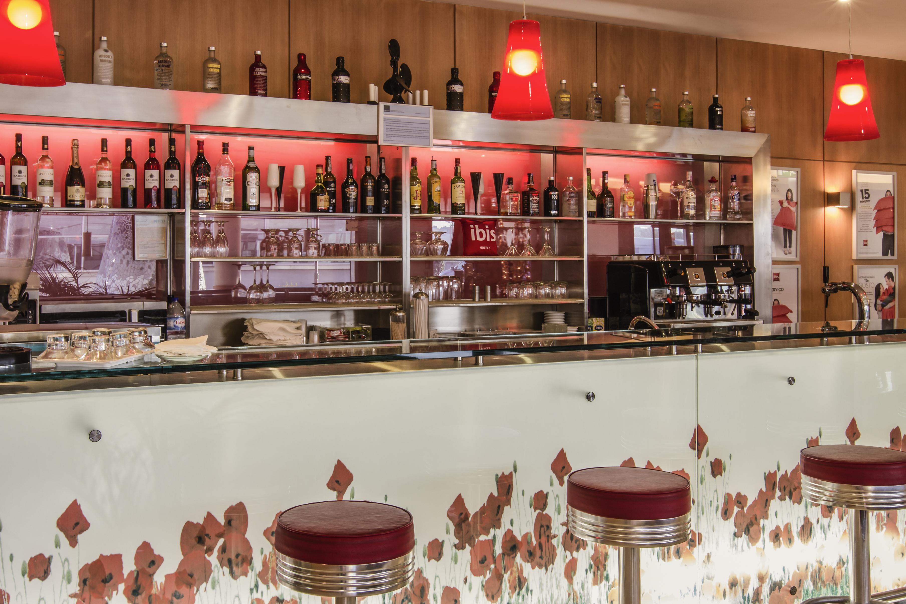 Hotel Ibis Porto Sao Joao Bagian luar foto