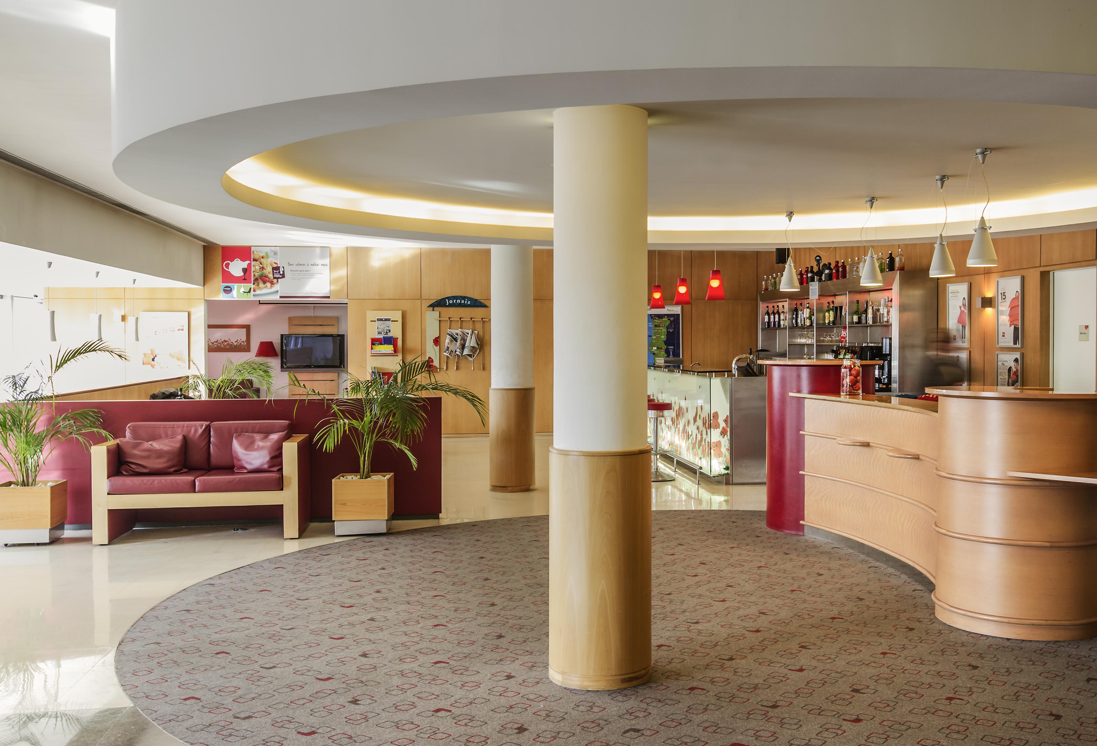 Hotel Ibis Porto Sao Joao Bagian luar foto